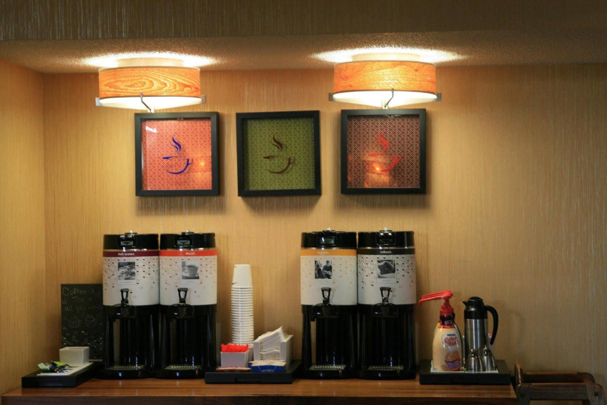 Hampton Inn Birch Run Eksteriør bilde
